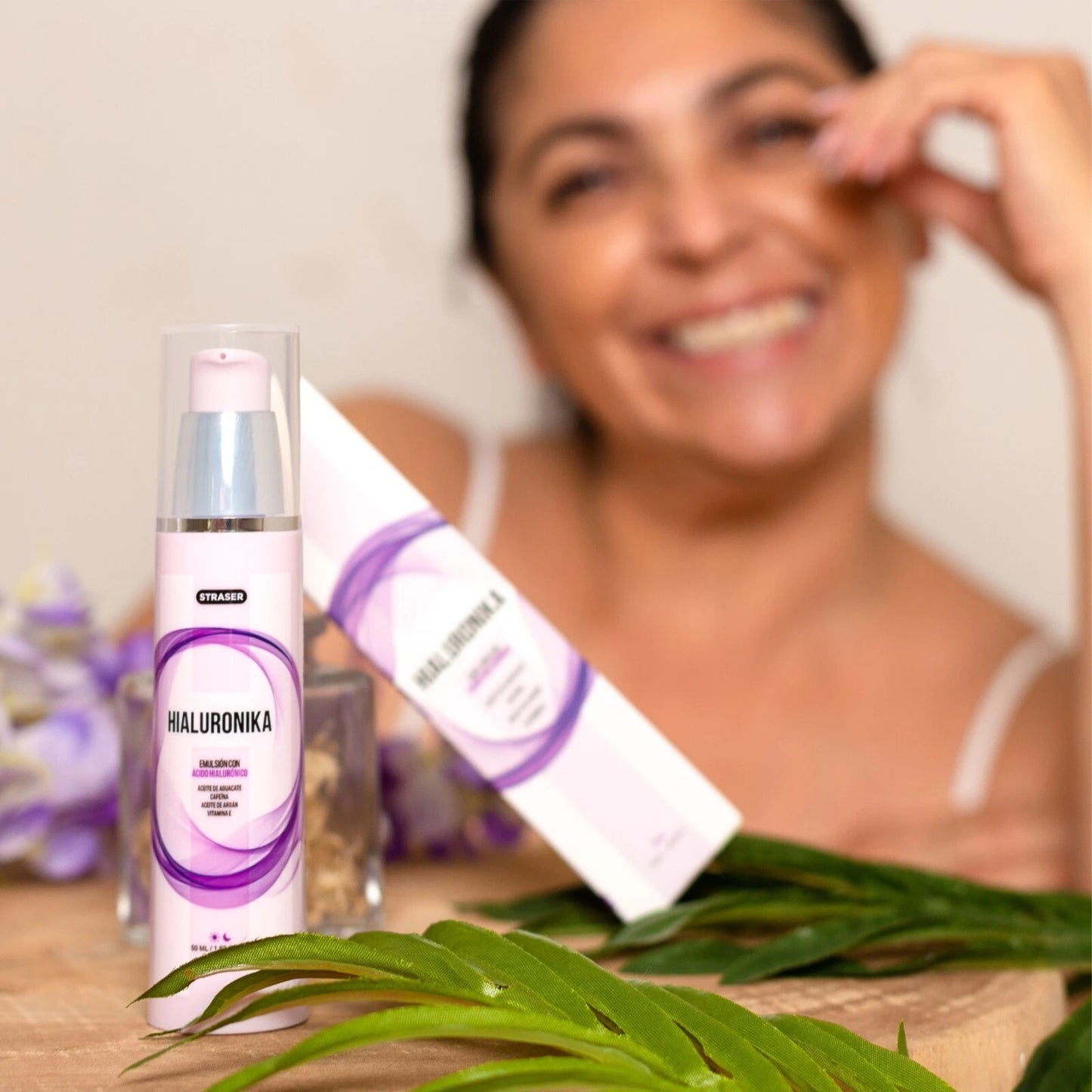 HIALURONIKA Crema Antiarrugas con Ácido Hialurónico